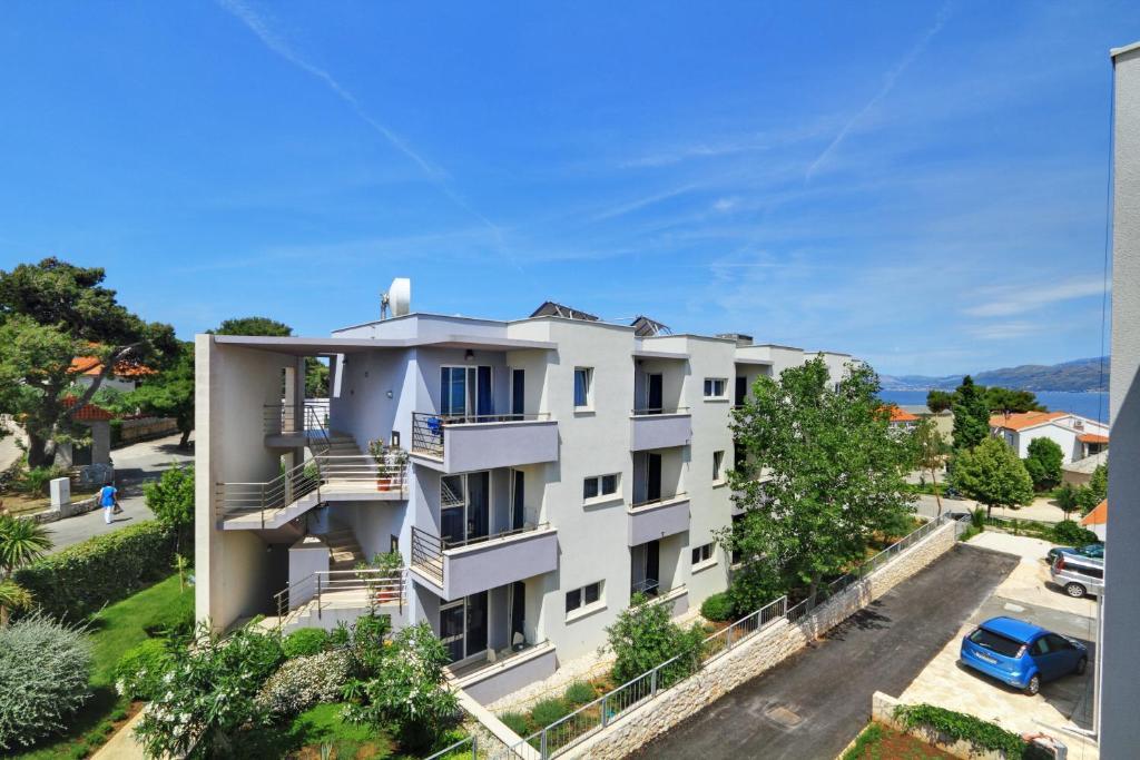Apartments Marija Postira Exterior foto